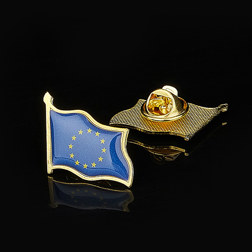 Travel Accessories Europe - Патриотический значок Европейского союза, позолоченный машущий